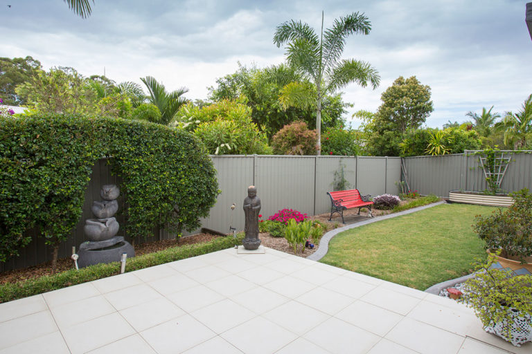 villa garden