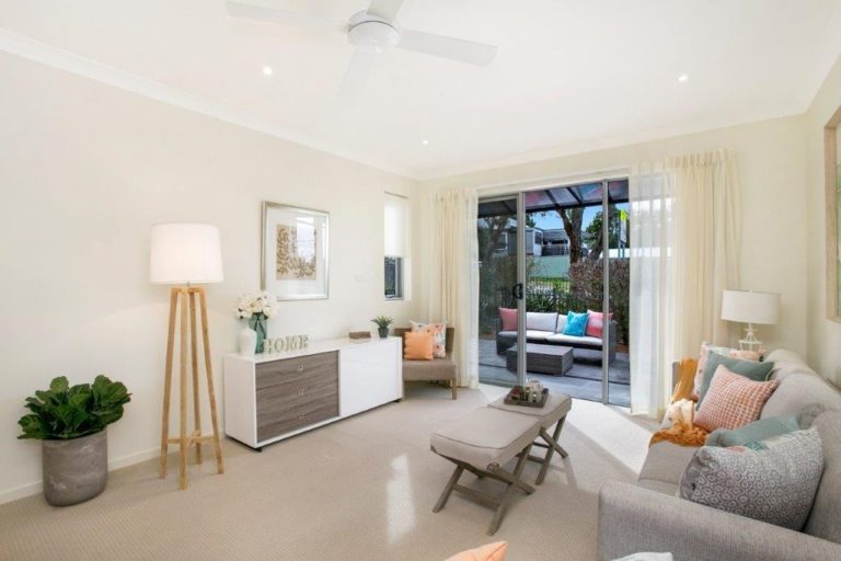 Unit living room
