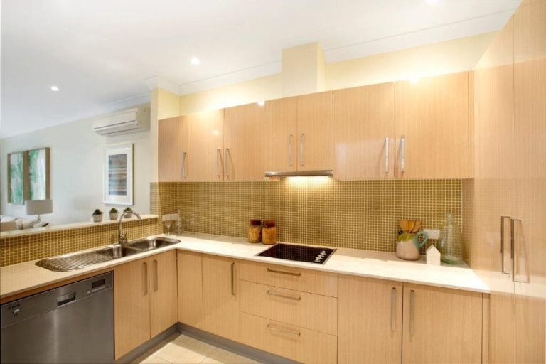 Unit kitchen