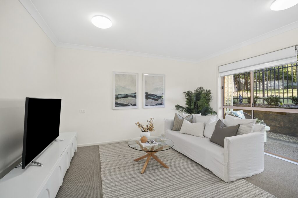 Thomas Holt Kirrawee Wentworth Court Unit 6 - living