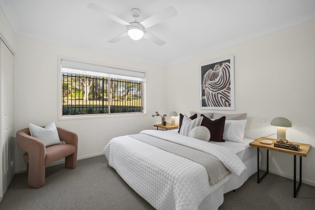 Thomas Holt Kirrawee Wentworth Court Unit 6 - main bedroom