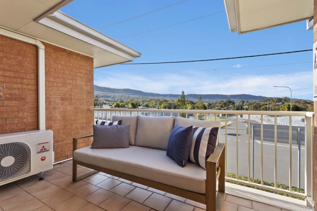 Seaview 4 staged balcony