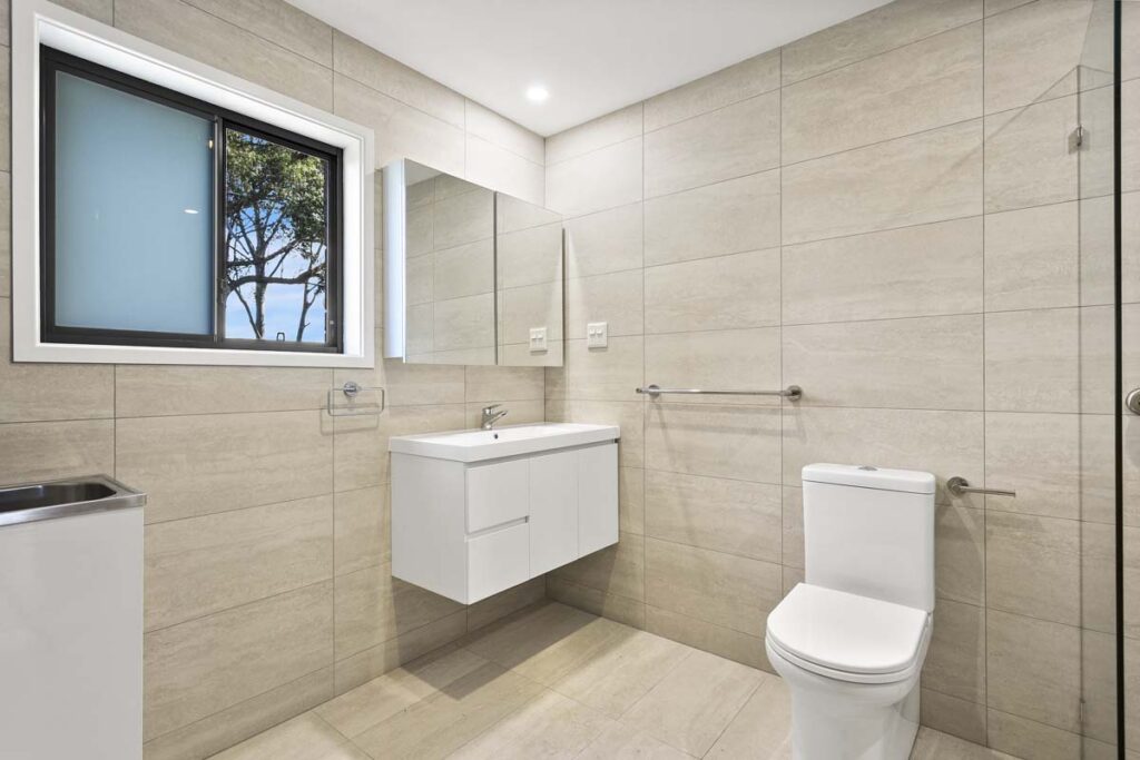William Beach Gardens Unit 01 bathroom