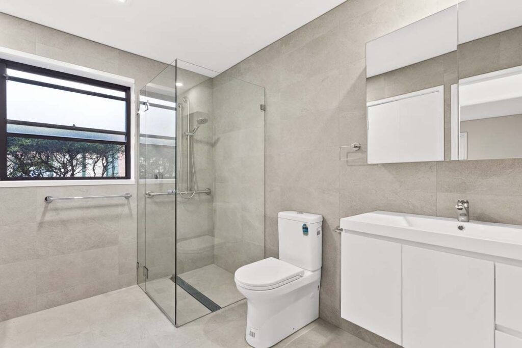 William Beach Gardens Unit 20 bathroom