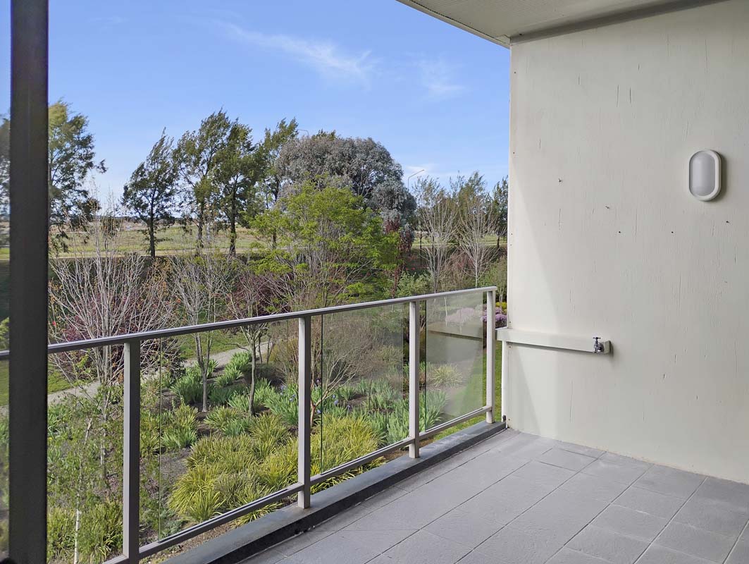 Kangara Waters 145 balcony