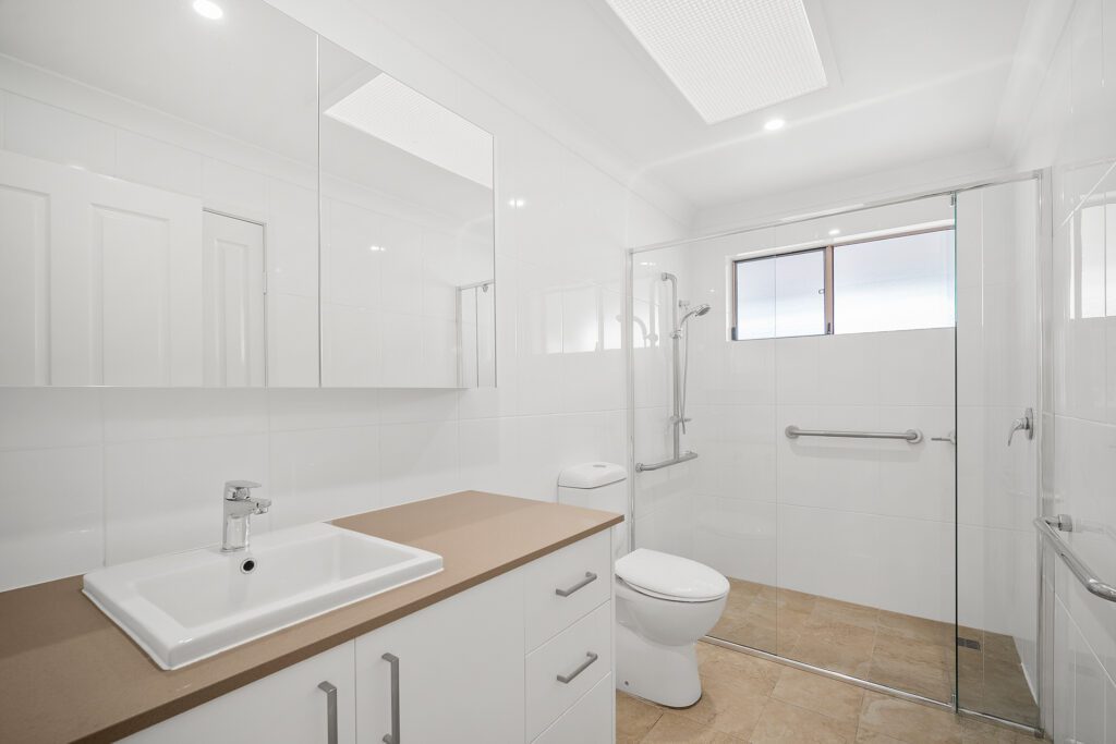 Thomas Holt Kirrawee Wenworth Court Unit 10 bathroom