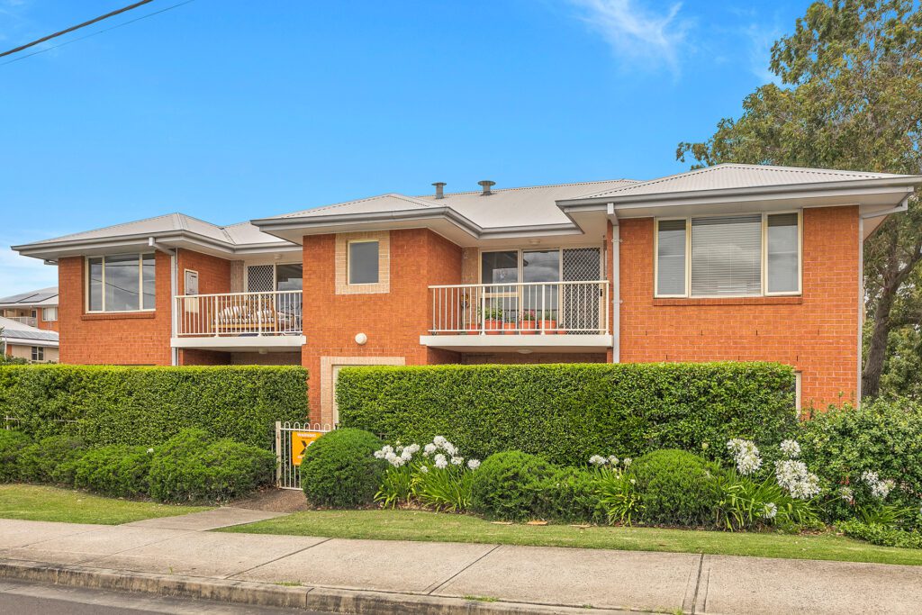 Seaview Unit 1 external