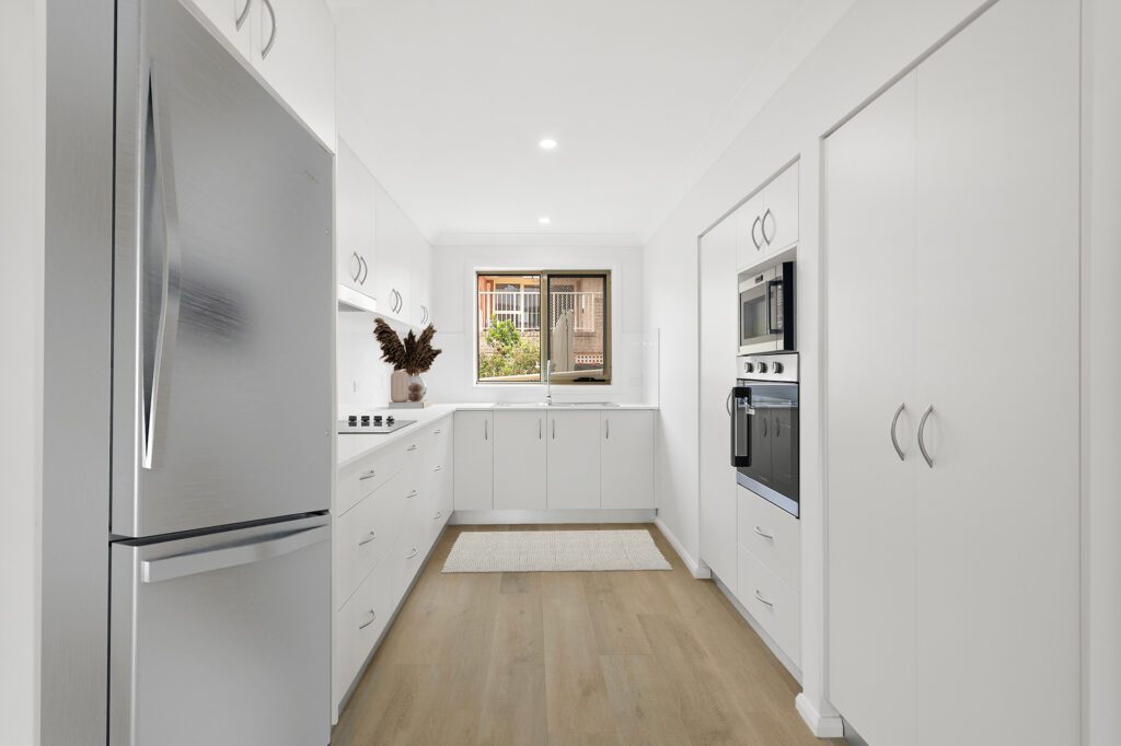 Seaview Unit 1 kitchen