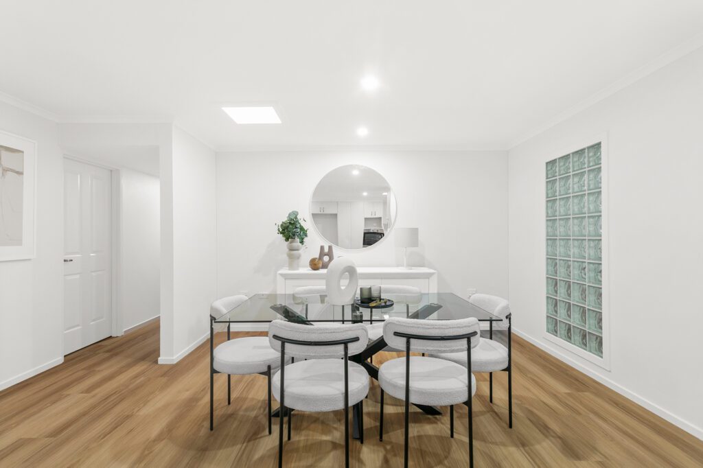 Harbourside Unit 30 dining staged