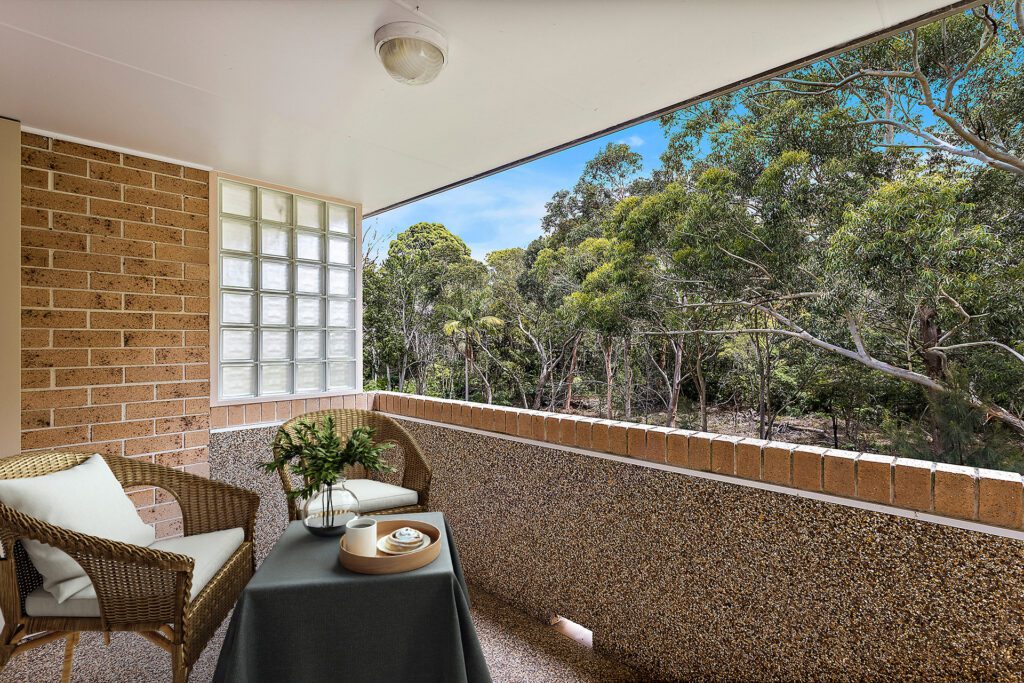 IRT THKirrawee Unit 91 Acacia Court balcony