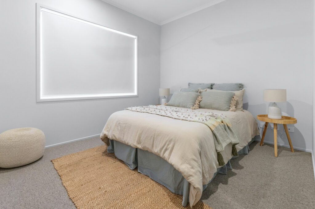 SGB 132 STAGED BED 2