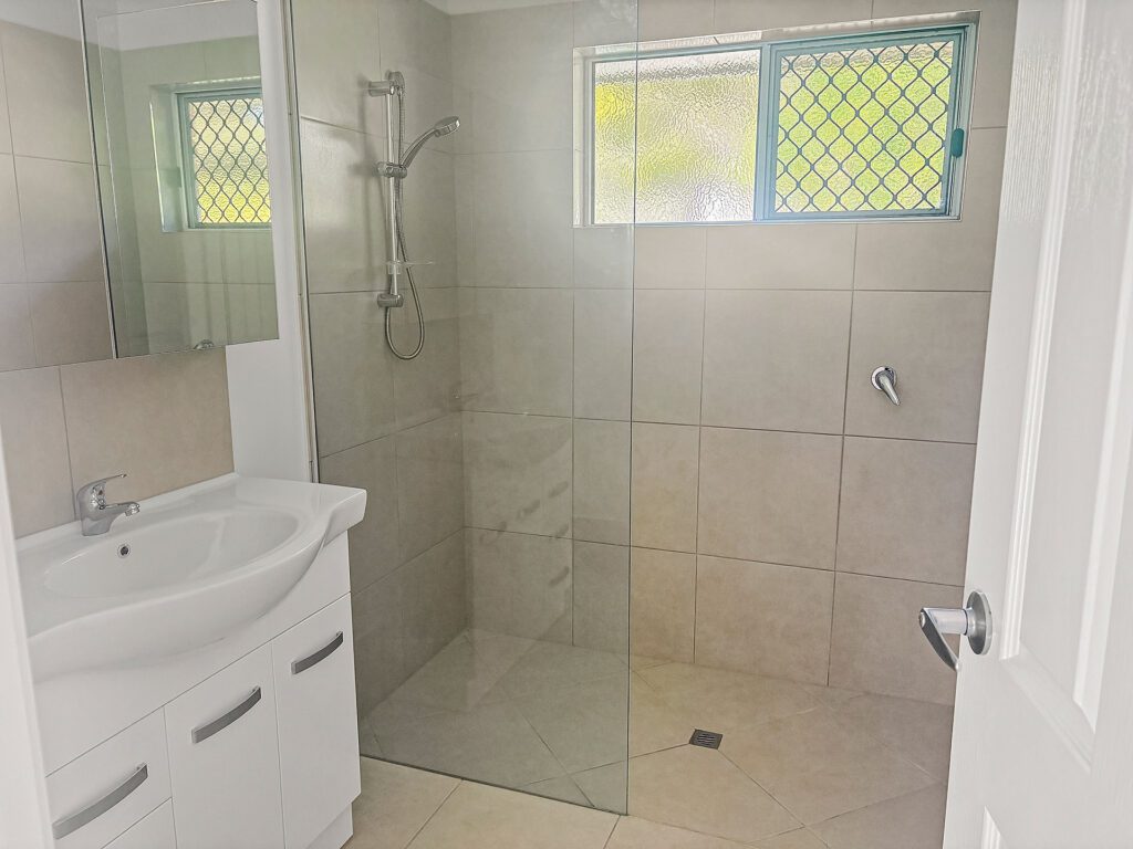 01 IRT Parklands bathroom