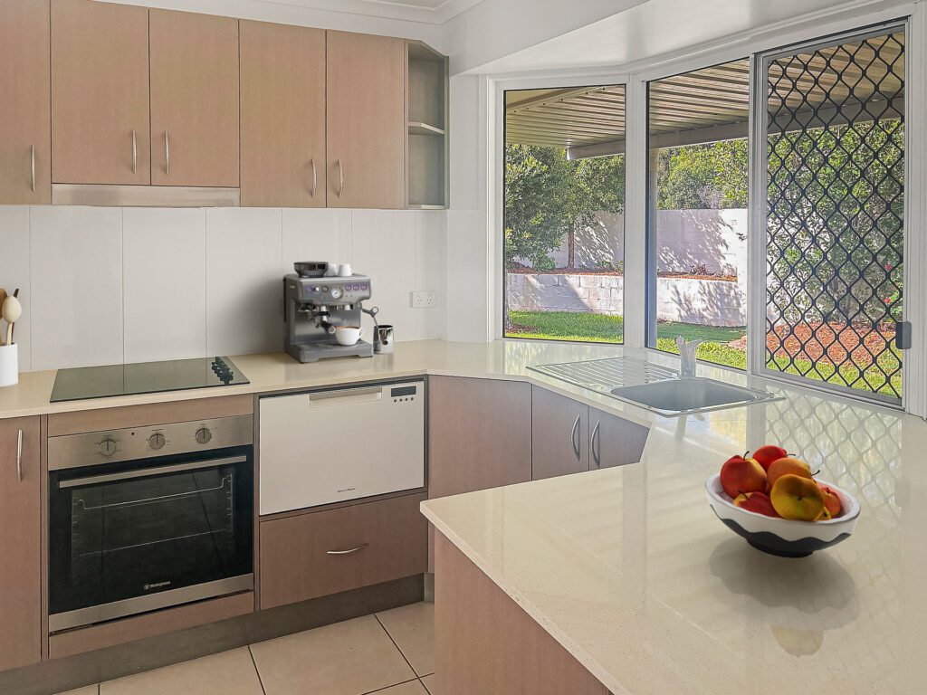01 IRT Parklands kitchen