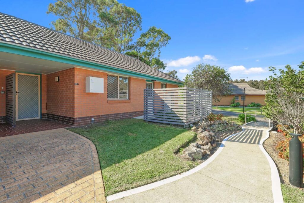 136 Culburra FRONT