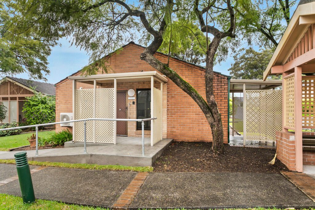 71 William Beach Gardens external