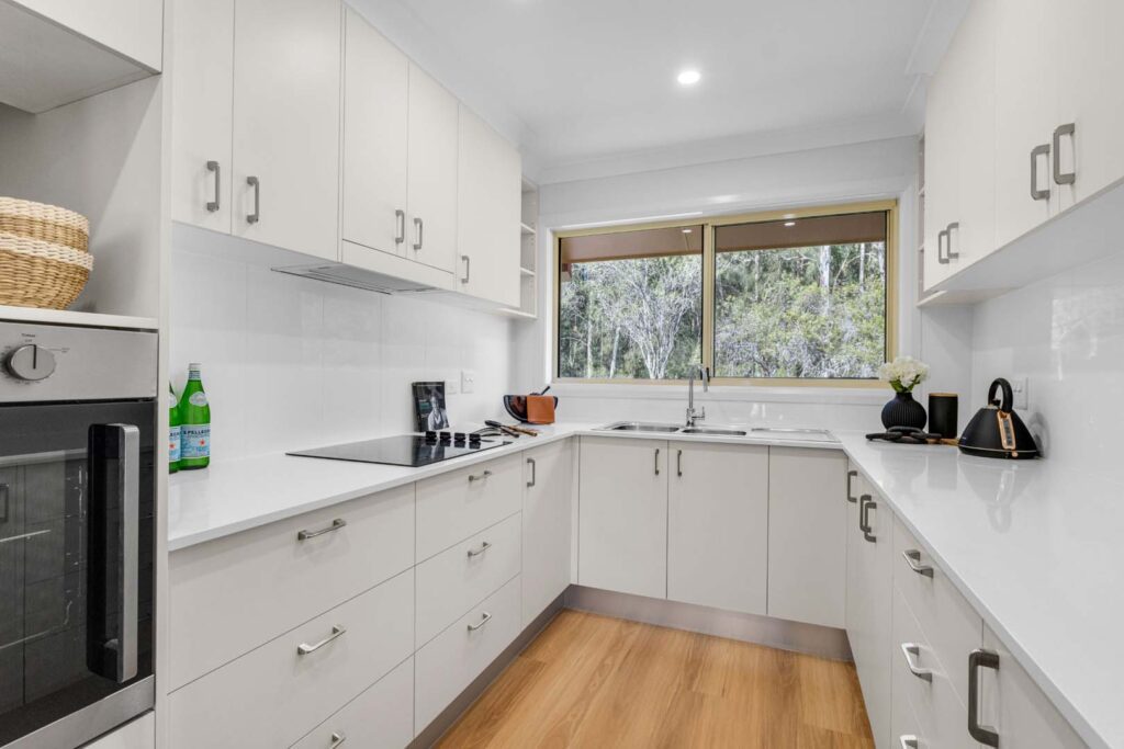 Culburra 125 KITCHEN