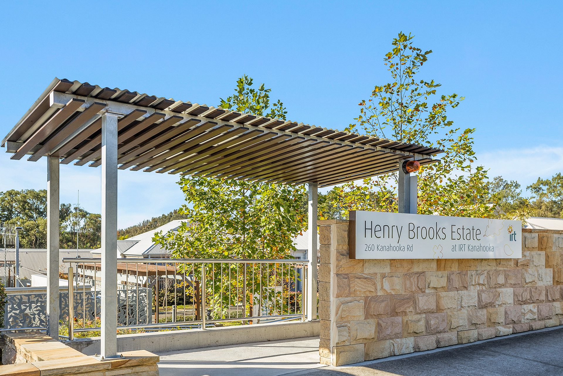Henry Brooks community 6