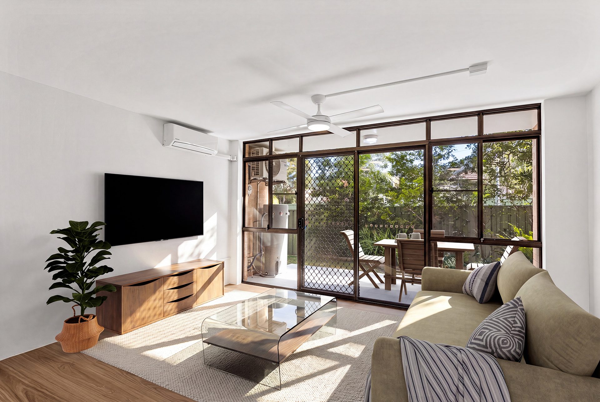 Birch Villa 5 living