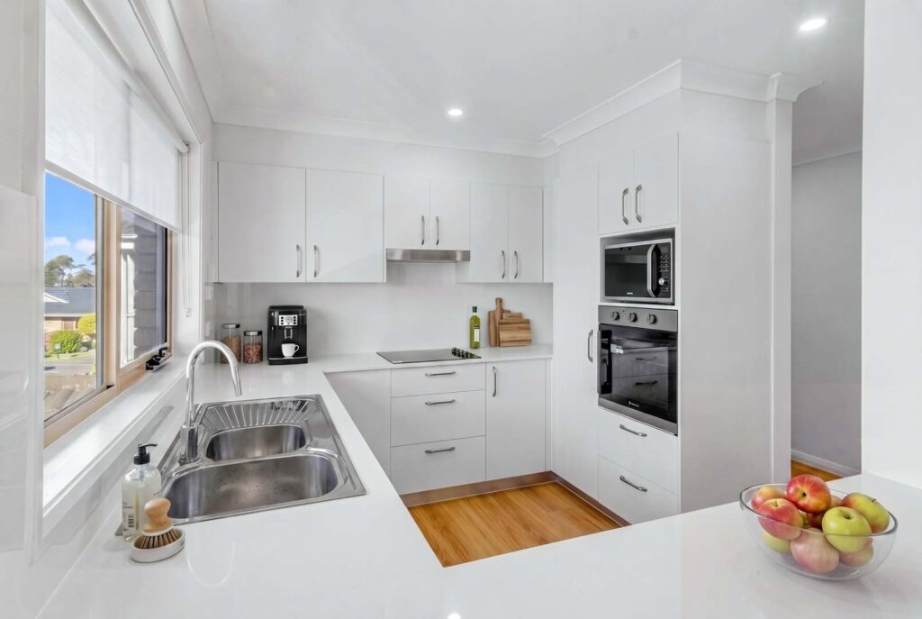 Moruya 112 KITCHEN (VS)