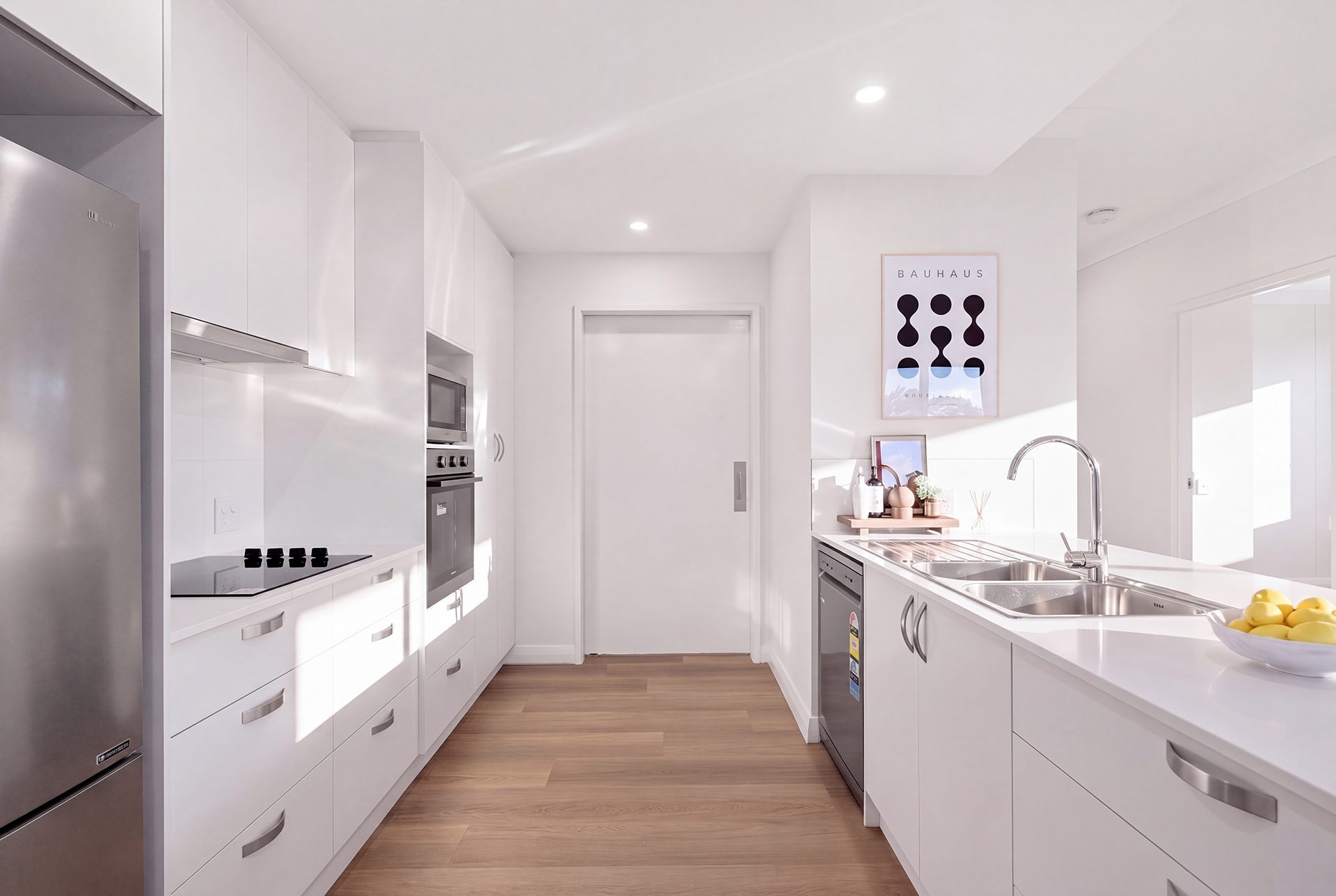 Unit 141 Macarthur kitchen