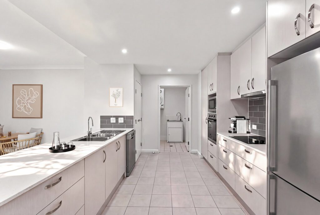 Unit 301 Macarthur kitchen