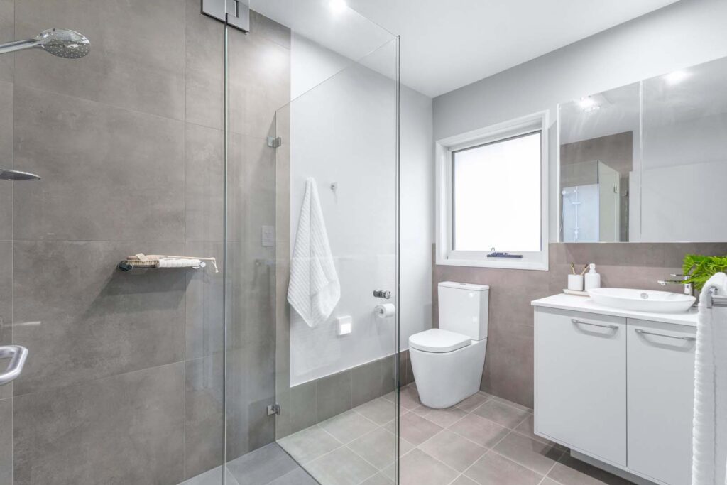 Dalmeny 122 Staged BATH (1)