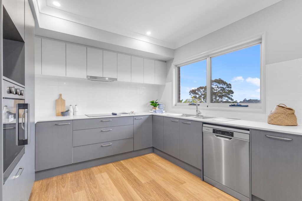 Dalmeny 122 Staged KITCHEN (1)