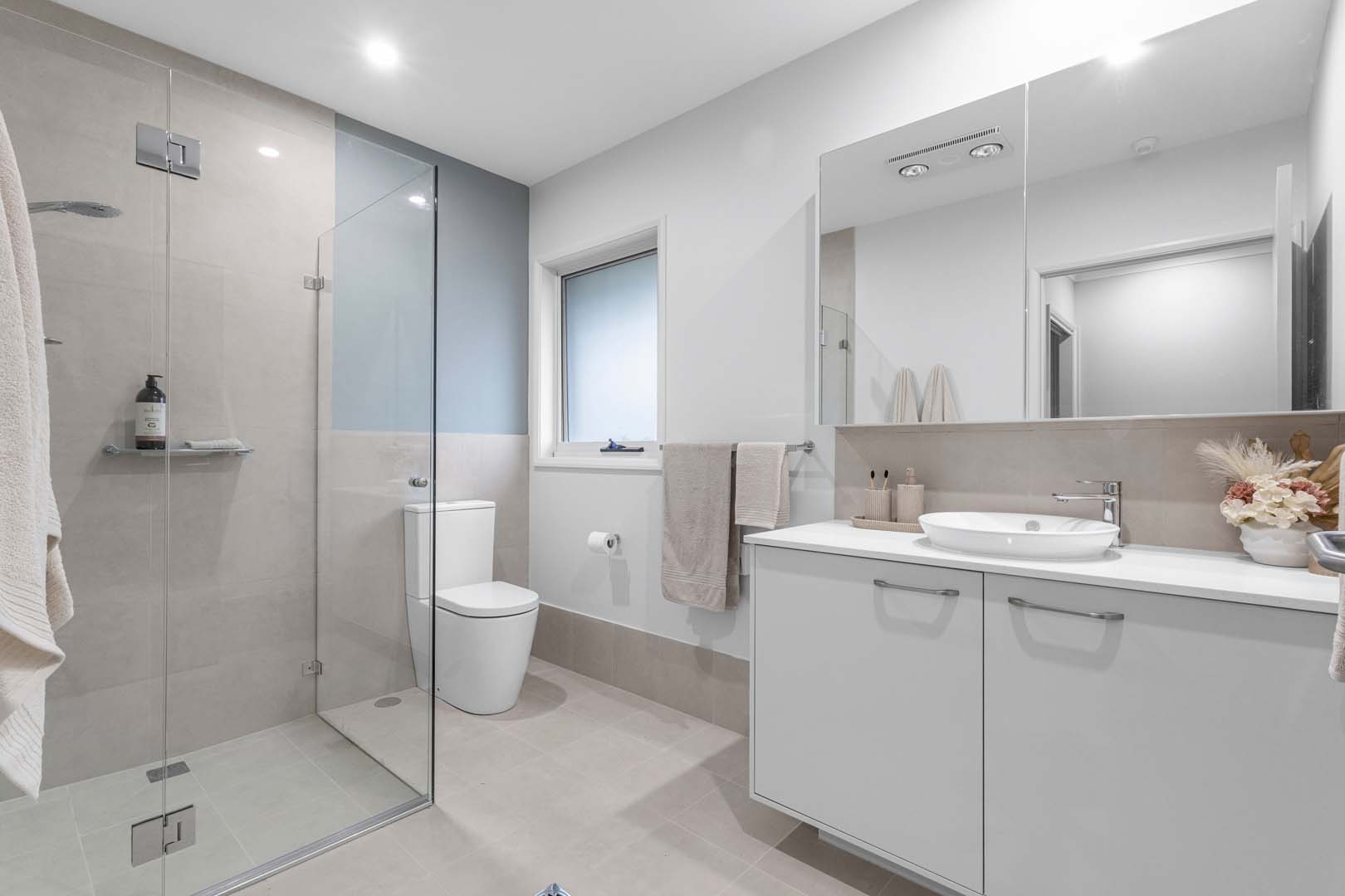 Dalmeny 128 staged BATH (1)