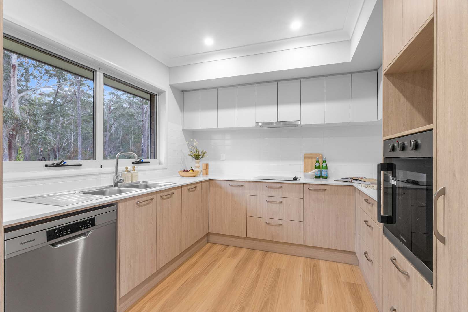 Dalmeny 128 staged KITCHEN (1)