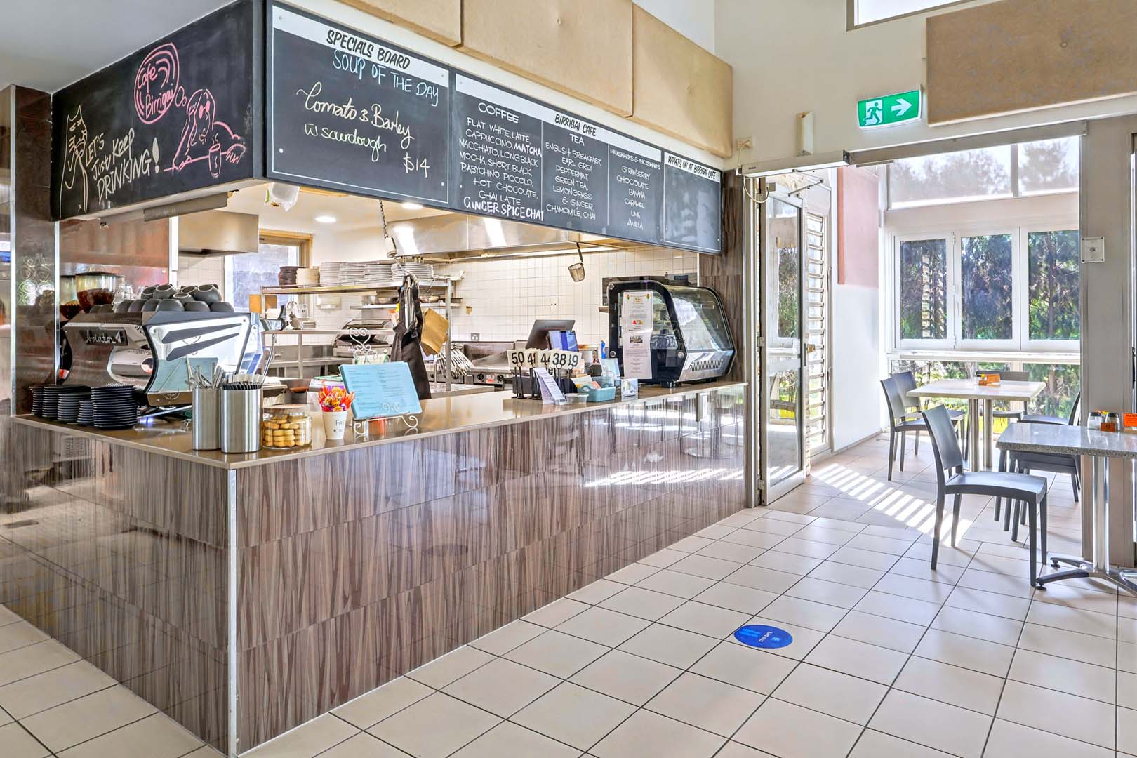 Kangara Waters CAFE – Counter