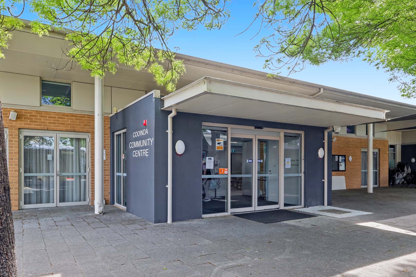 Kangara Waters COMMUNITY CENTRE – Entrance