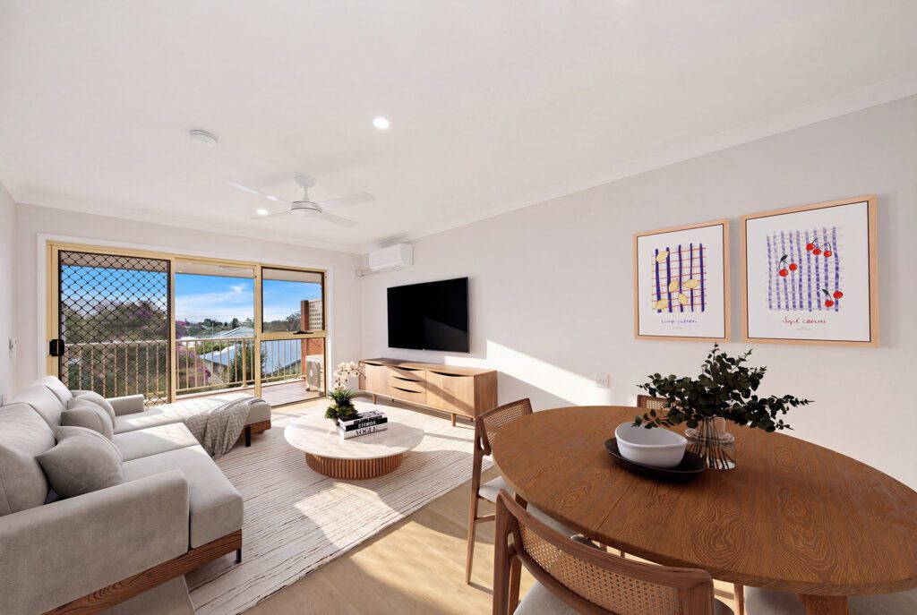 Seaview 31 living dining